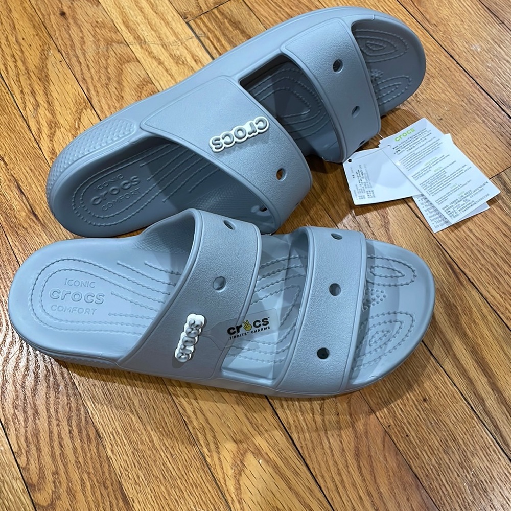 New CROCS!!i iconic crocs very comfortable slides. Multiple sizes available.
